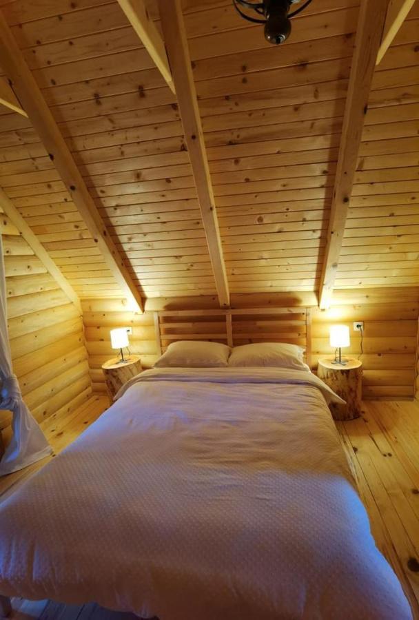 Koliba 30Svibnja Villa Perusic Bagian luar foto