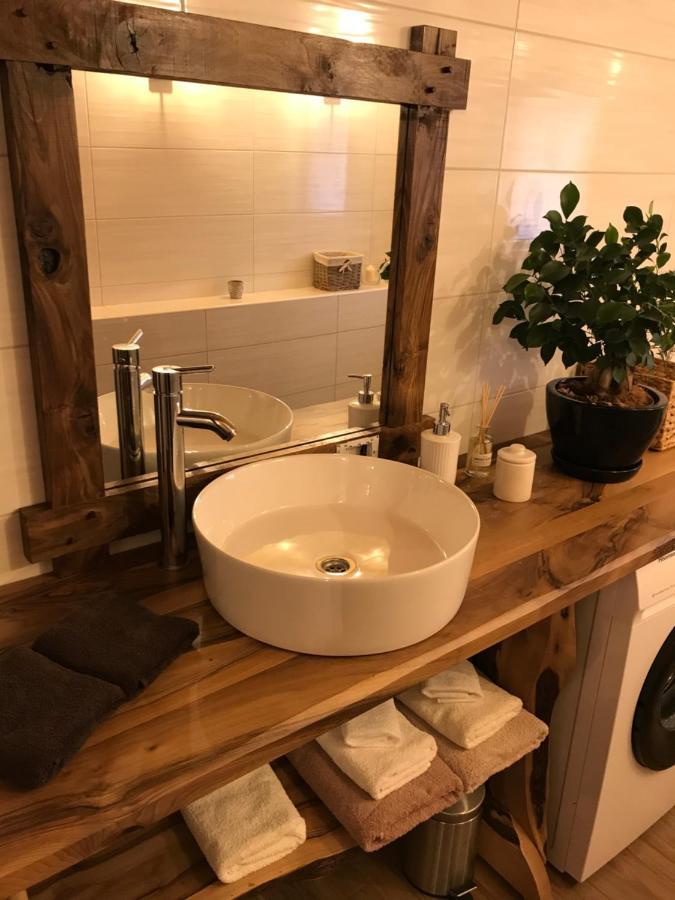 Koliba 30Svibnja Villa Perusic Bagian luar foto