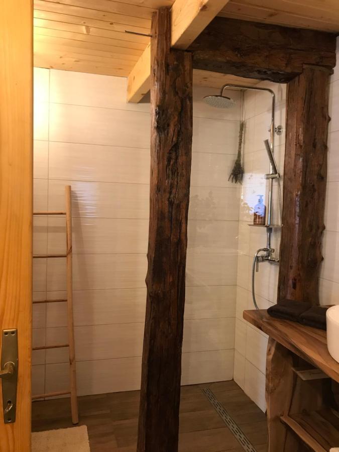 Koliba 30Svibnja Villa Perusic Bagian luar foto