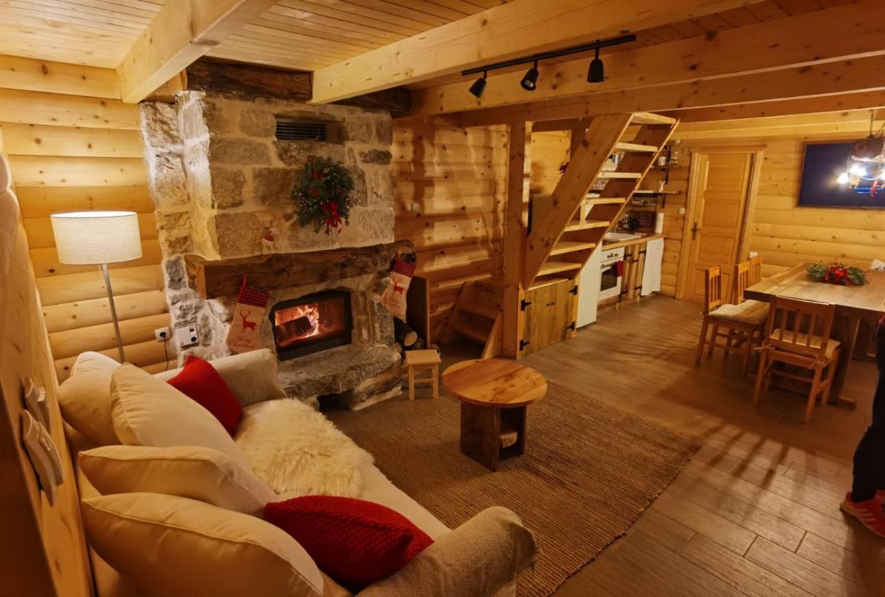 Koliba 30Svibnja Villa Perusic Bagian luar foto
