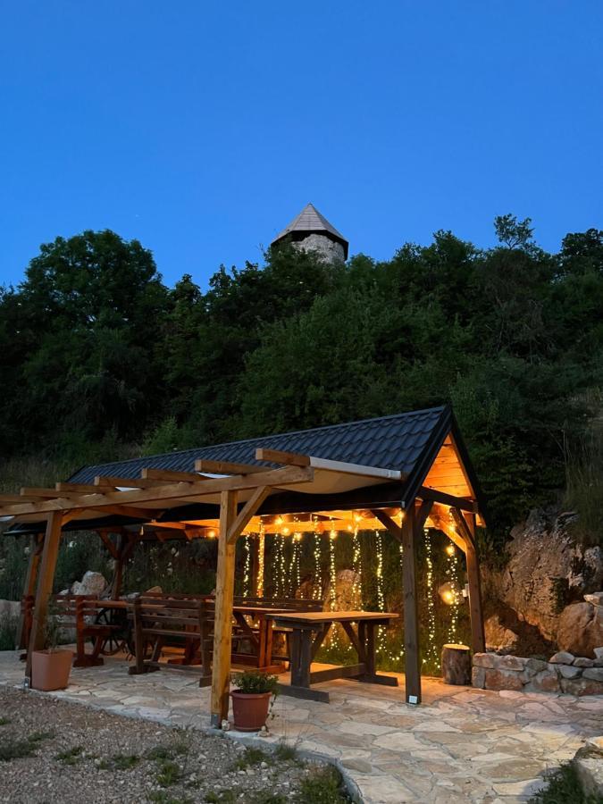 Koliba 30Svibnja Villa Perusic Bagian luar foto