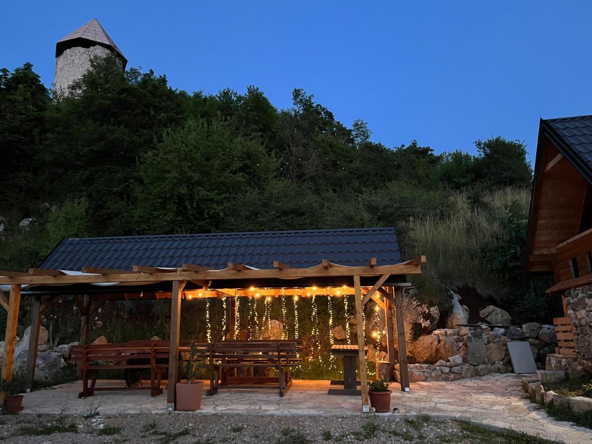 Koliba 30Svibnja Villa Perusic Bagian luar foto