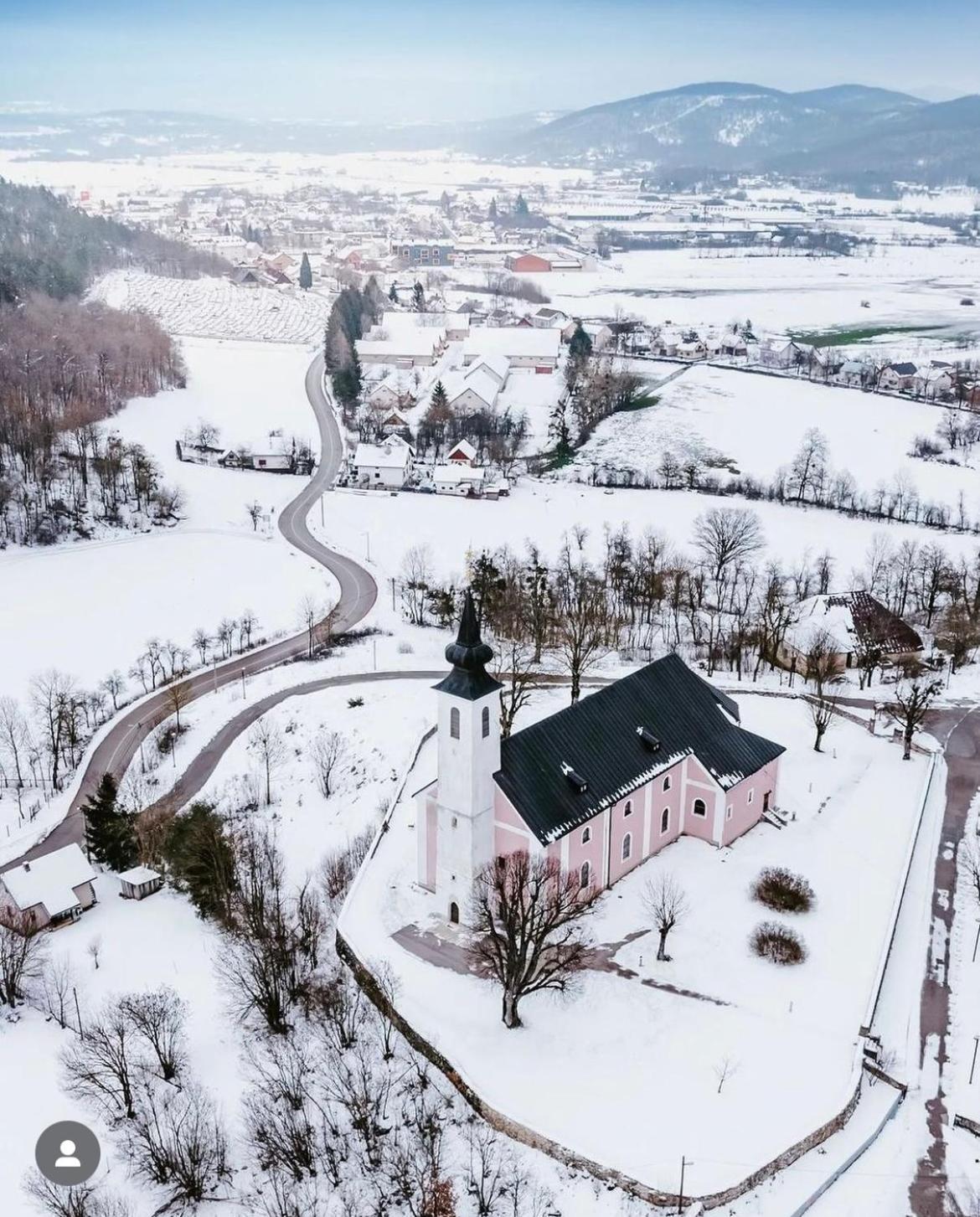 Koliba 30Svibnja Villa Perusic Bagian luar foto