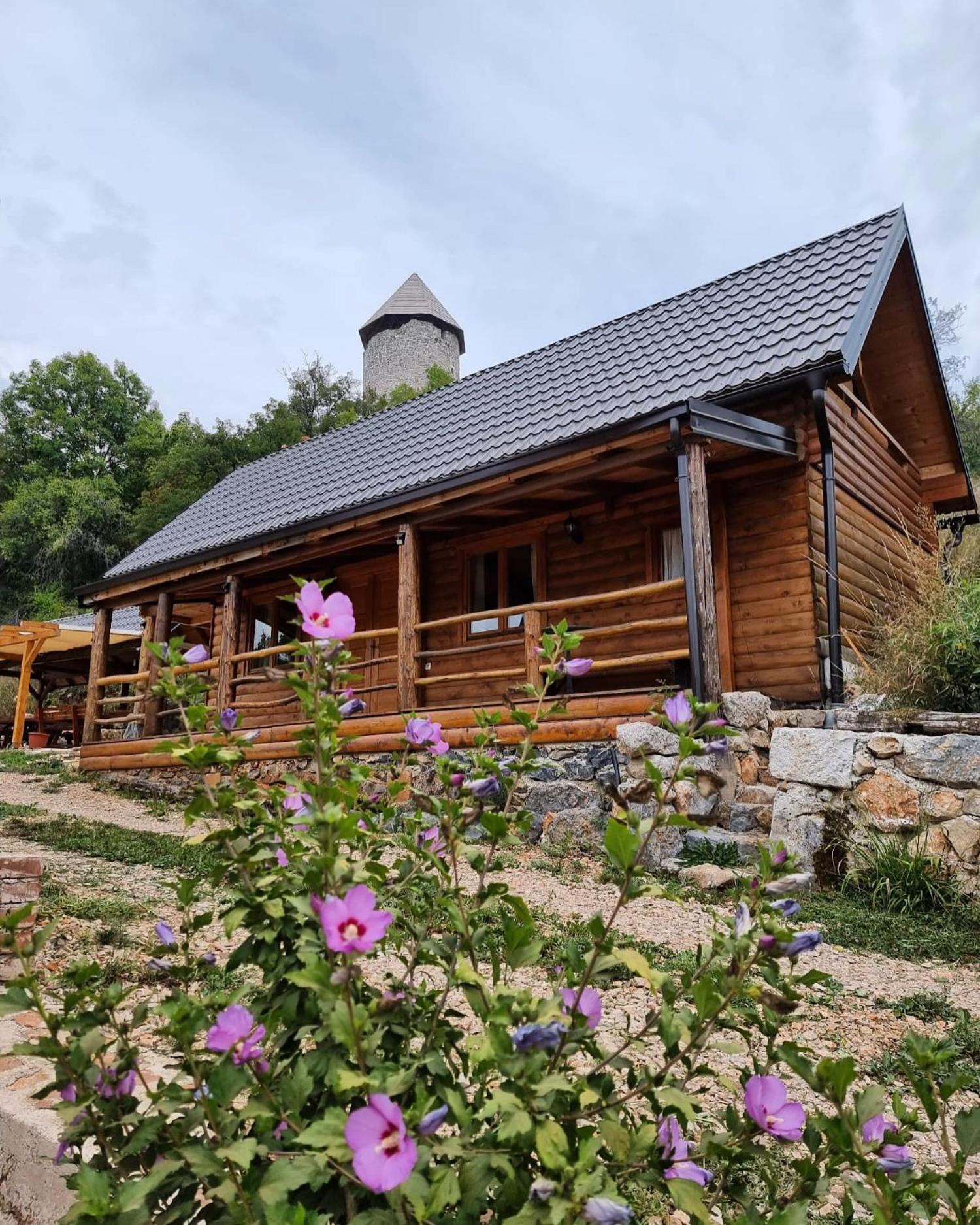 Koliba 30Svibnja Villa Perusic Bagian luar foto